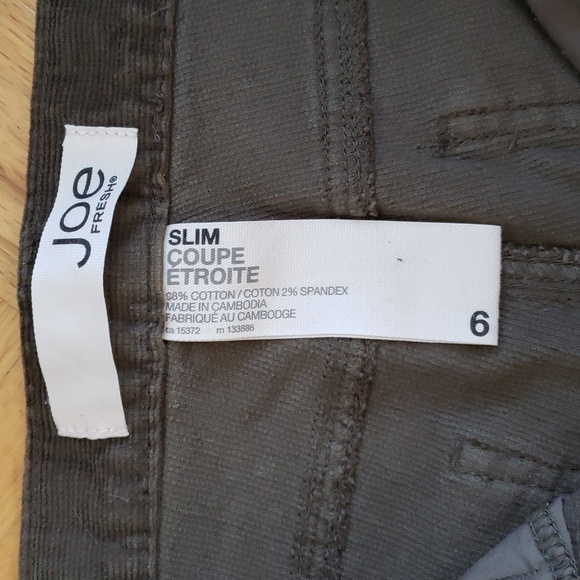 Joe Fresh lot of 3 slim low rise corduroy jeans. - Picture 6 of 16